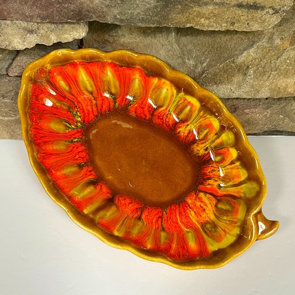 VTG 70s Orange Drip Glaze Candy Dish Leaf  Ceramic Boho 1970s Oval - Picture 1 of 5